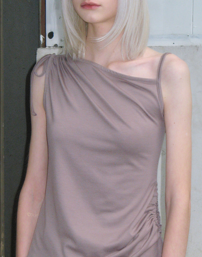 [TYPESERVICE] Asymmetry Side Cut Out Sleeveless  _ Brown